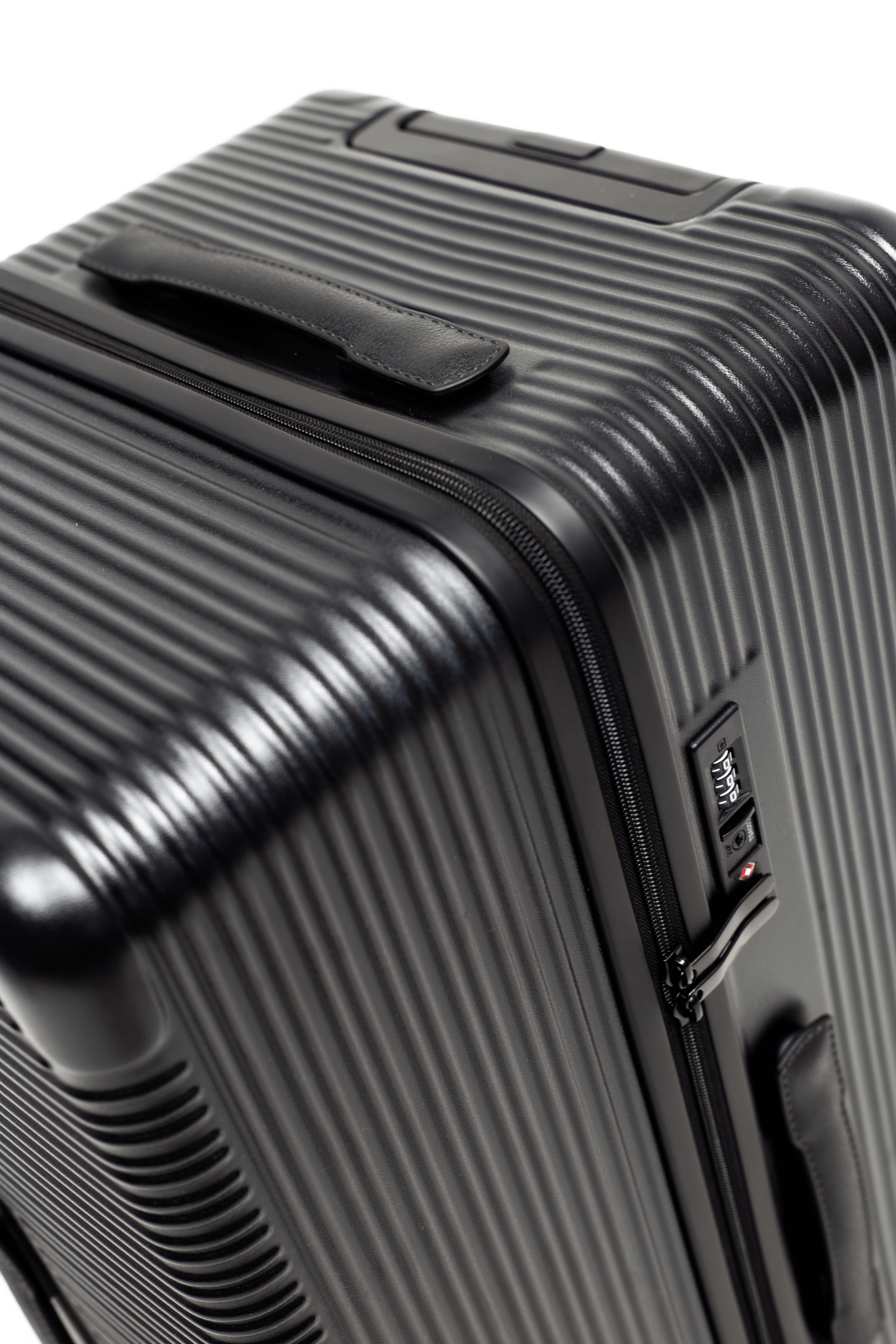 Checked | The Core Series "Trunk"