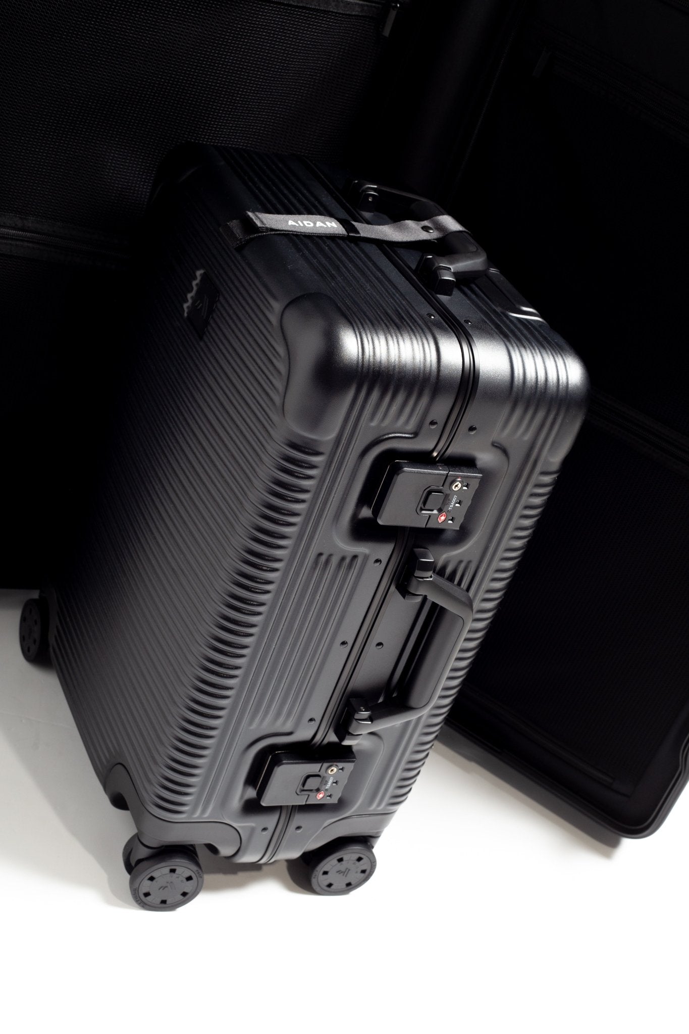 Carry On | The Signature Series S "Advanced"