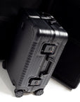 Carry On | The Signature Series S "Advanced"