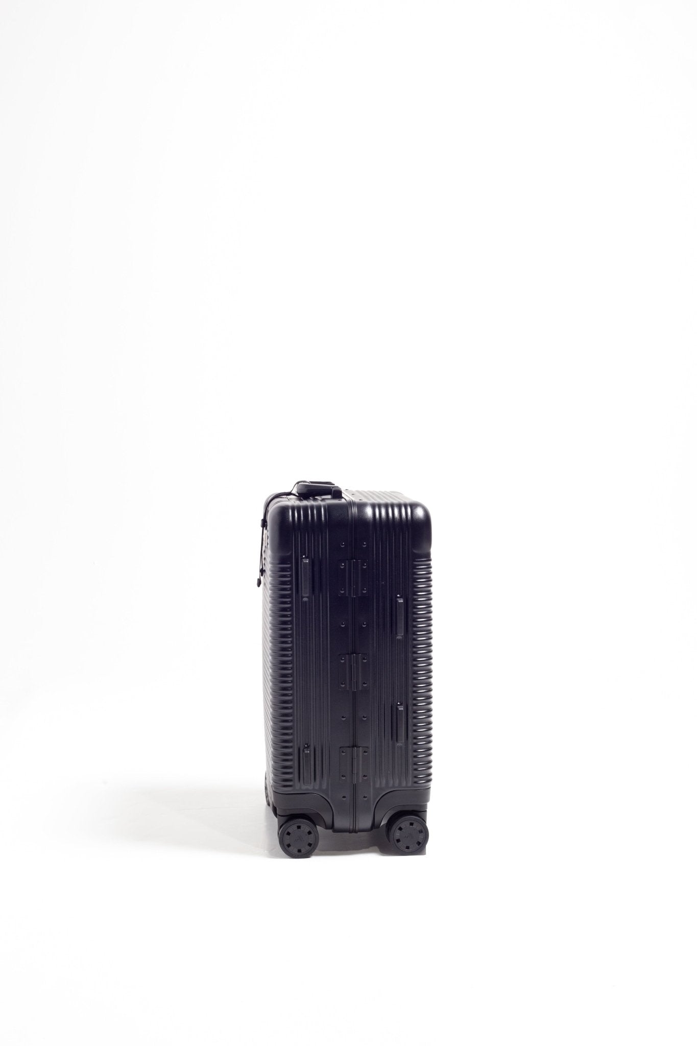 Carry On | The Signature Series S "Advanced"