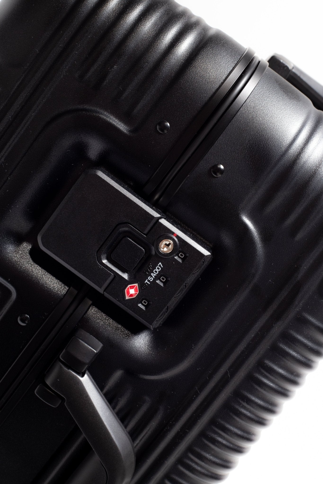 Carry On | The Signature Series S "Advanced"